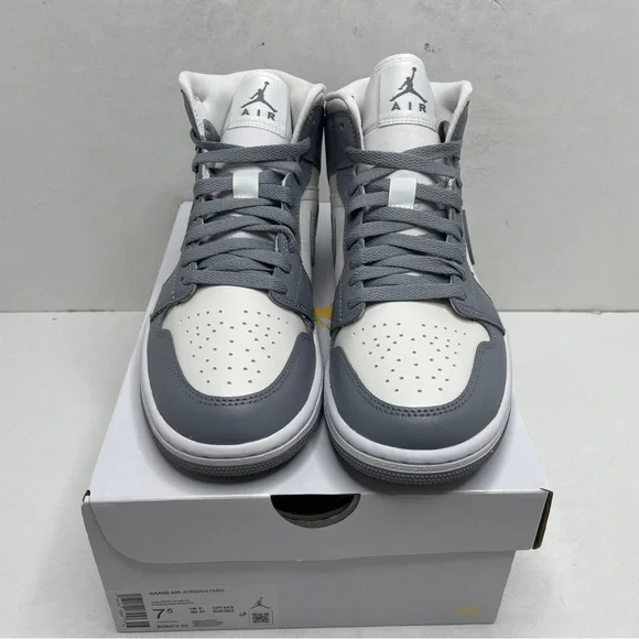 Nike Air Jordan 1 Retro Mid WMNS “Stealth” 2022